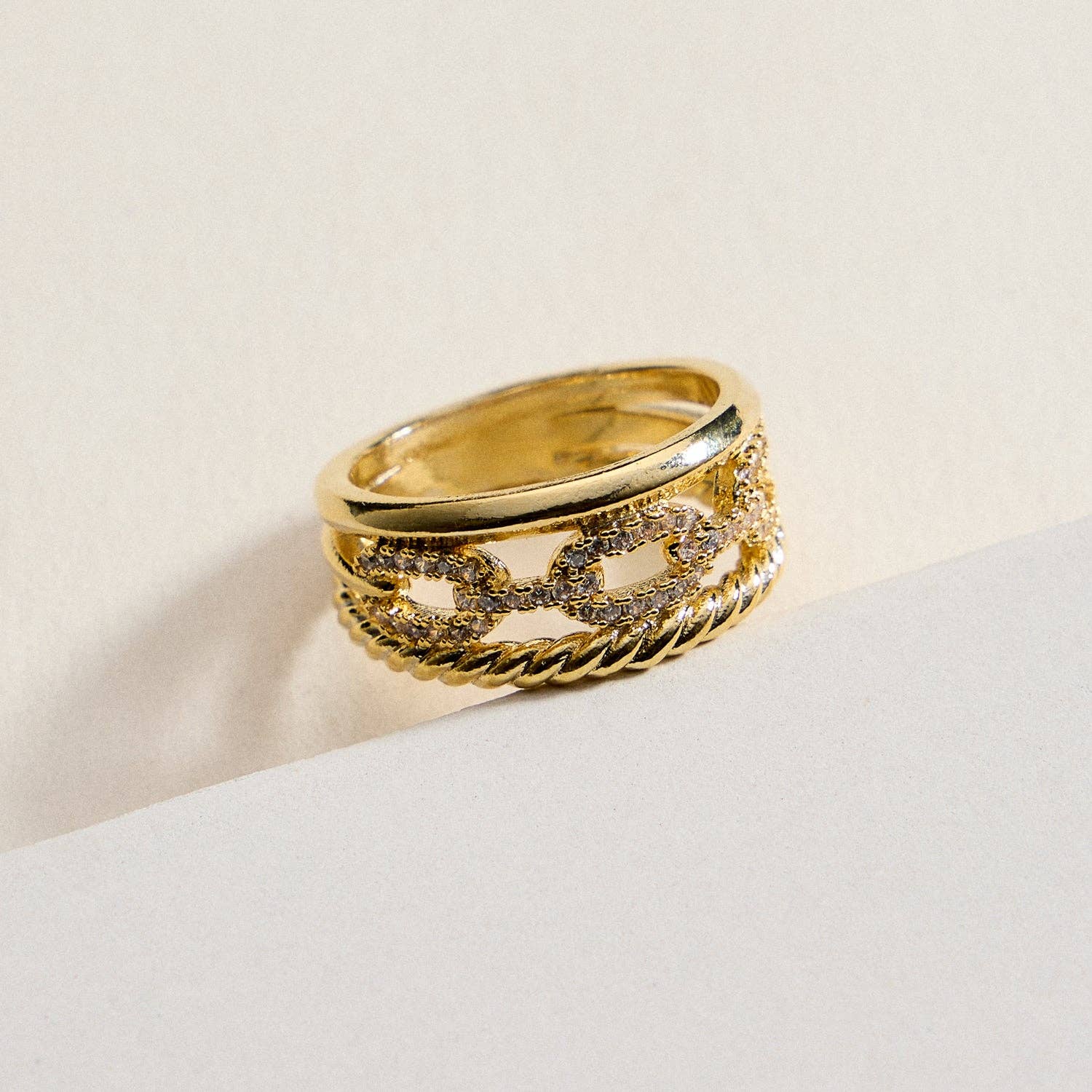 Luxe Link Ring